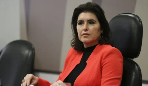 Simone Tebet vai assumir Planejamento, confirma Padilha em Brasília