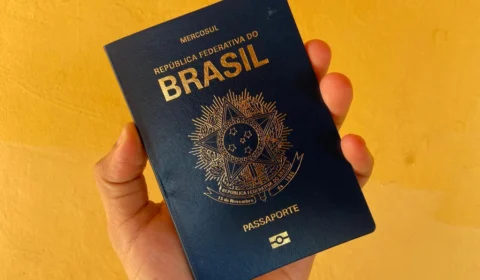 Confecção de passaportes é retomada no Brasil, afirma ministro da Justiça