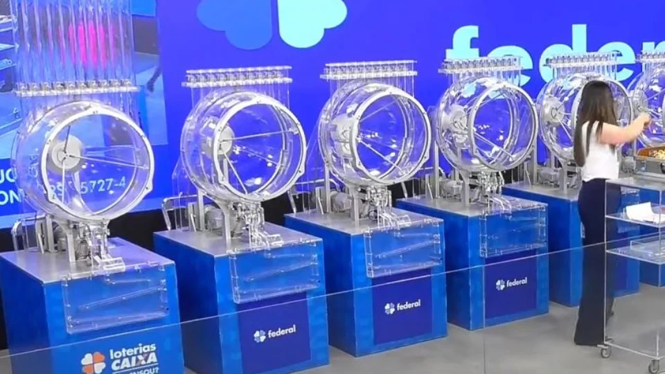AO VIVO: assista ao sorteio da Mega da Virada de R$ 540 milhões