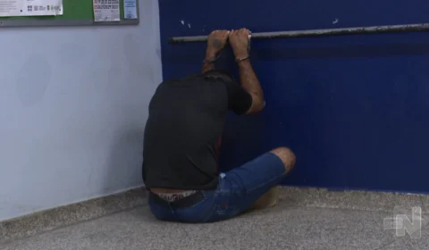 VÍDEO: após denúncia, homem é preso suspeito de tráfico de drogas em Manaus