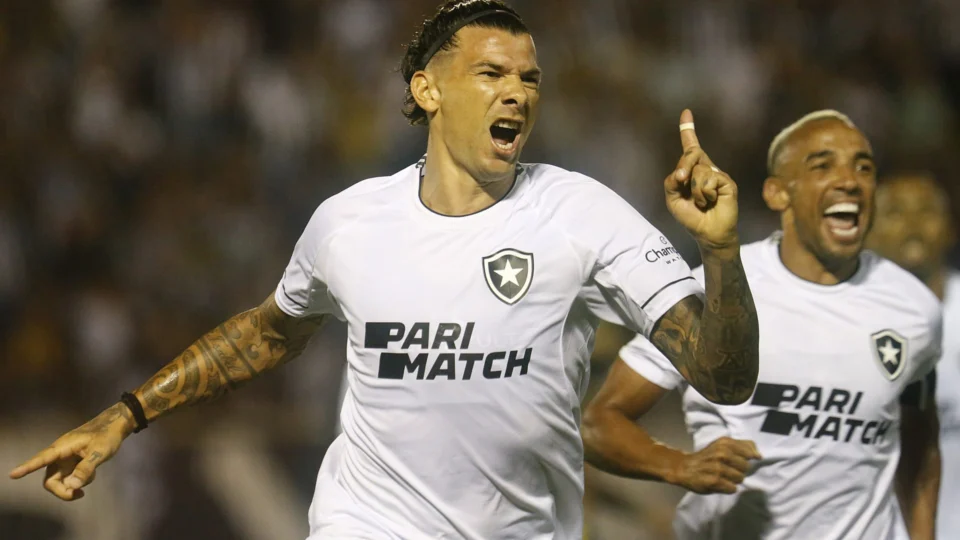 Botafogo faz 2 a 1 no Voltaço e conquista 1ª vitória no Cariocão 2023