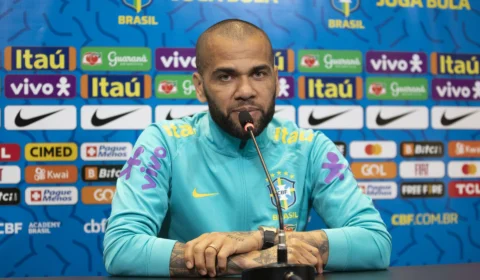 Daniel Alves é preso preventivamente na Espanha por acusação de assédio sexual 