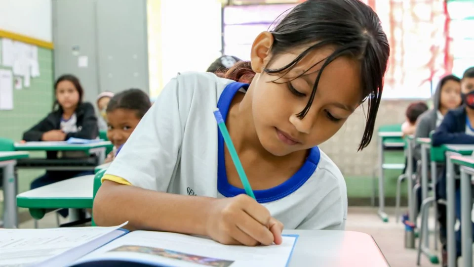 Ano letivo nas escolas municipais inicia na quinta-feira, 2, em Manaus