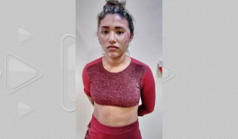 Jovem é presa suspeita de assaltar comércio na Zona Norte de Manaus