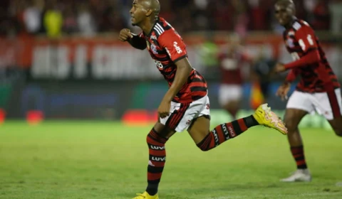Flamengo e Bangu empatam em 1 a 1 pelo Cariocão 2023