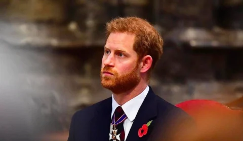 Príncipe Harry afirma que William e Kate o encorajaram a usar fantasia nazista em 2005