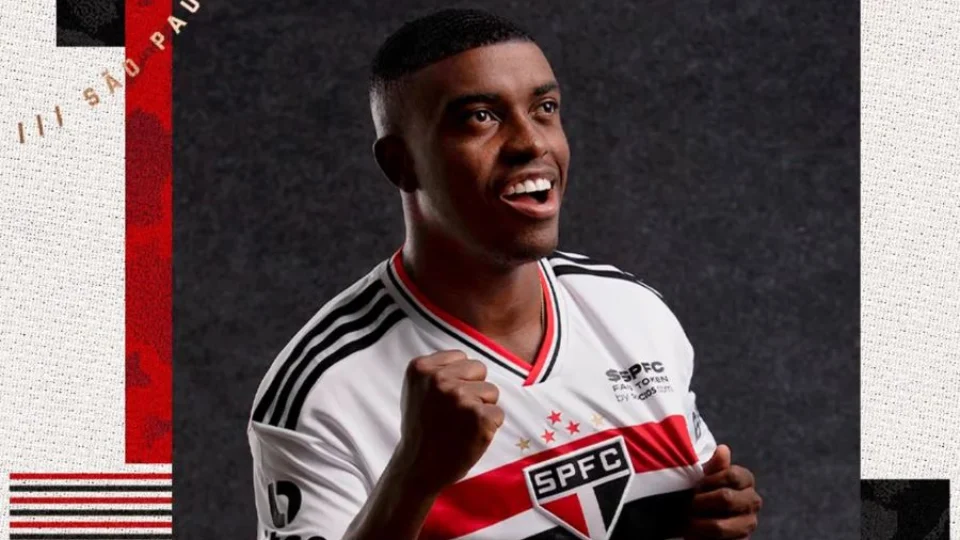 São Paulo anuncia contratação do volante Méndez, que defendeu Equador no Catar