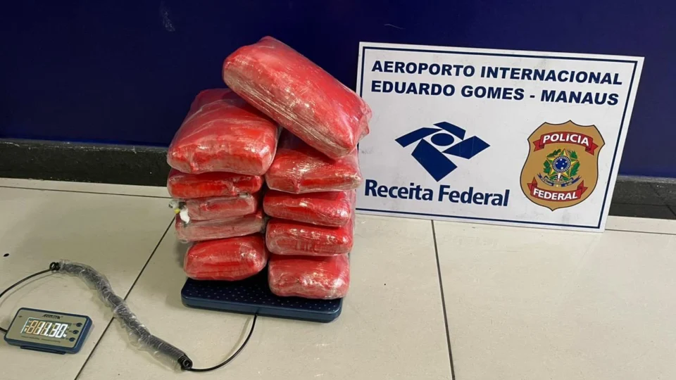 Passageira é presa com 11,3 kg de drogas no aeroporto de Manaus