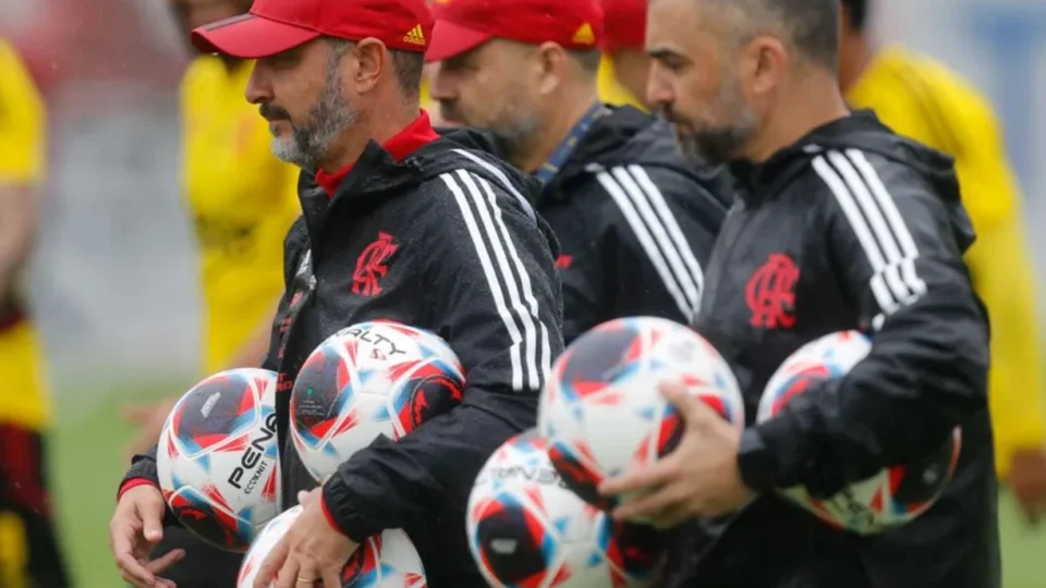 Flamengo faz churrasco para estreitar laços entre Vítor Pereira e jogadores