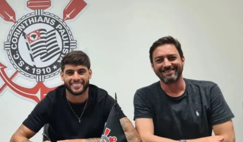 Corinthians oficializa compra do atacante Yuri Alberto que fica até fim de 2027