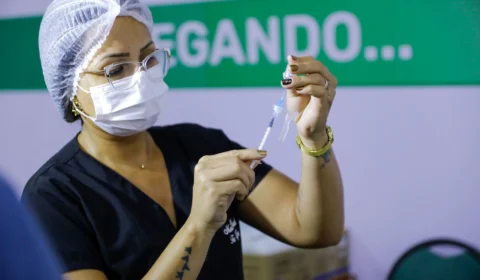 Covid-19: vacina será ofertada em 75 pontos em Manaus nesta semana