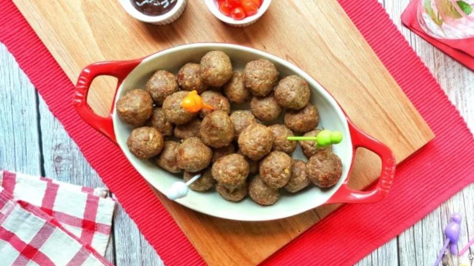 Receita Fácil – Almôndegas na airfryer: opção prática pronta em 20 minutos