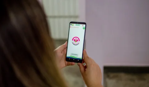 Violência doméstica: aplicativo de segurança visa monitorar vítimas no AM