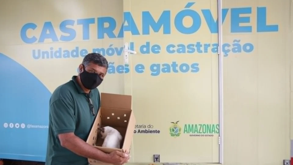 Castramóvel atende na Comunidade da Sharp, Zona Leste de Manaus
