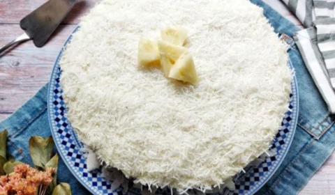 Receita Fácil – Bolo gelado de abacaxi: opção pronta em apenas 50 minutos