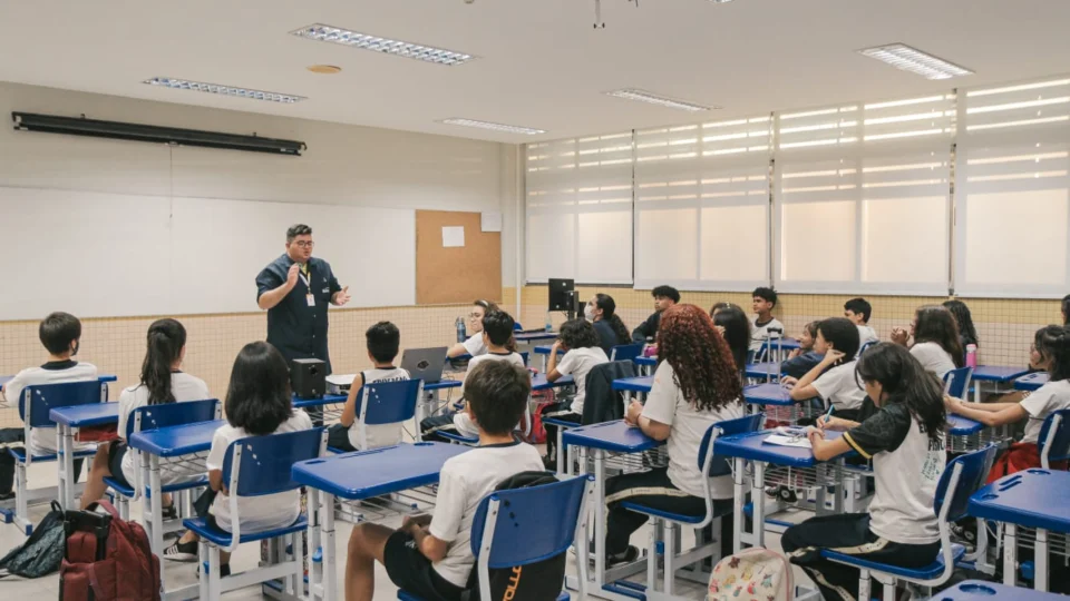 Escola Sesc divulga edital de bolsas de estudo integral em Manaus