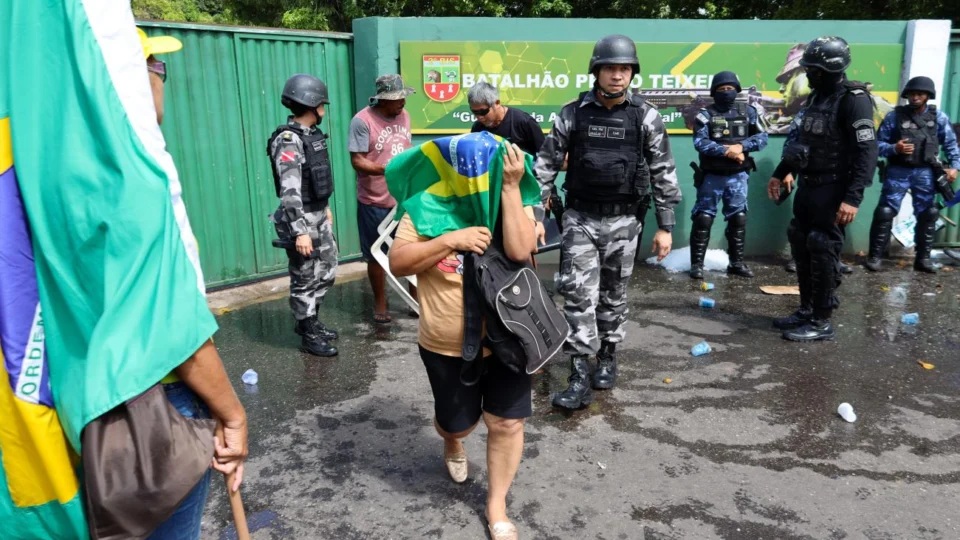 Desocupação de áreas militares no Pará resulta em 5 prisões nesta segunda, 9