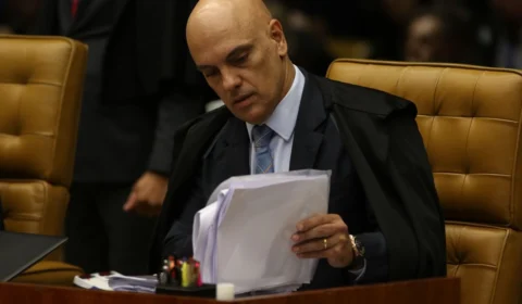 Moraes determina depoimento de Torres no dia 2 de fevereiro em Brasília