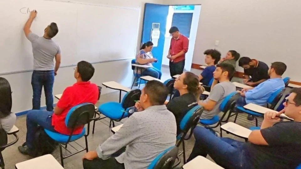 DPE realiza provas do PSE em Pós-Graduação em Direito no Amazonas