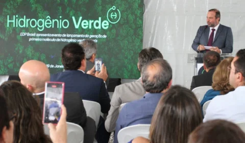 Silveira participa de lançamento do hidrogênio verde no Complexo de Pecém-CE