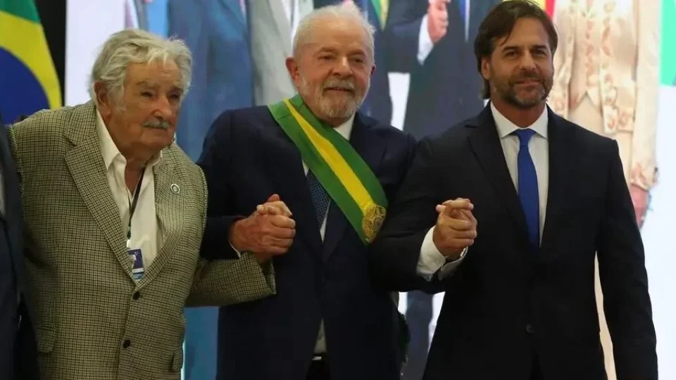 Lula viaja ao Uruguai e tenta frear acordo com a China que pode afetar Mercosul