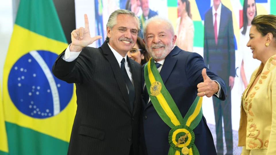 Lula vai visitar Argentina, EUA, Portugal e China no 1º semestre