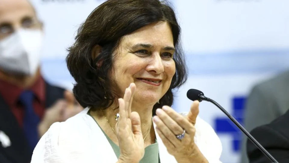 Nova ministra da Saúde pretende criar grupo de estudos para Amazônia