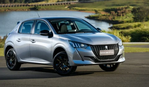 Peugeot estende promoção do 208 Style 1.0 flex até 31 de janeiro; confira preço