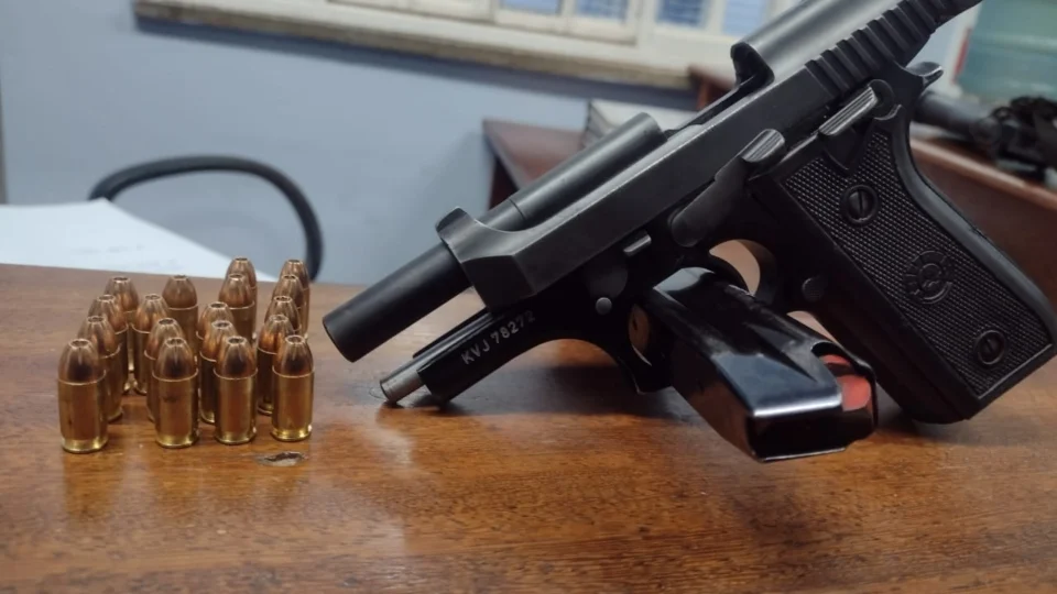 Homem é preso com pistola em Novo Aripuanã, no interior do AM