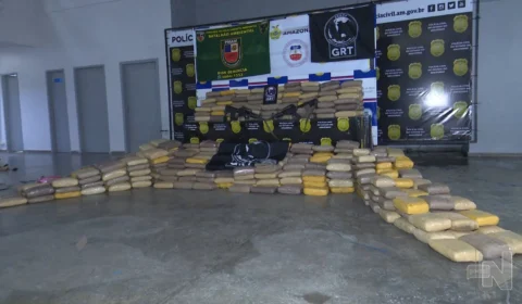 VÍDEO: polícia acha meia tonelada de droga enterrada no interior do Amazonas