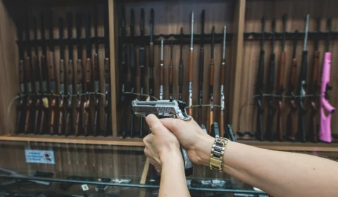 PF faz operação para prender quem não recadastrou armas no Brasil