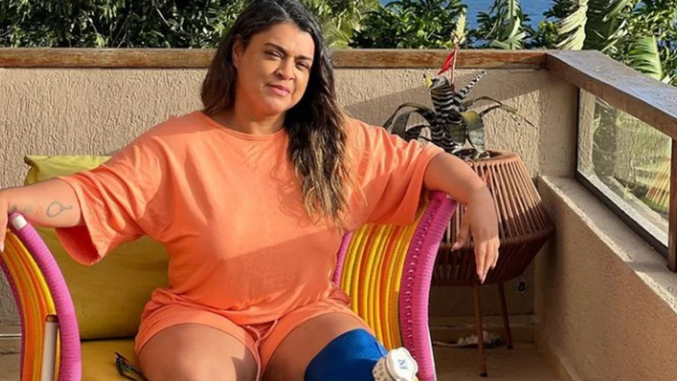 Preta Gil chega desmaiada em hospital e é internada às pressas no RJ