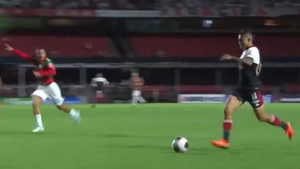 VÍDEO: São Paulo goleia Portuguesa por 4 a 1 em jogo do Campeonato Paulista