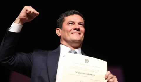 Moro exigiu salário de R$ 40 mil para se filiar ao Podemos, afirma Kajuru