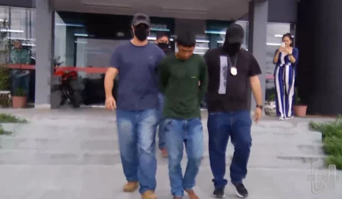 VÍDEO: suspeito é preso em porto de Manaus por assassinar ex-companheira