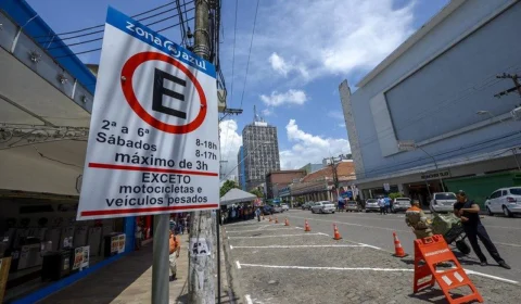 Tarifa do Zona Azul passa a valer R$ 3,50 a partir desta segunda, em Manaus