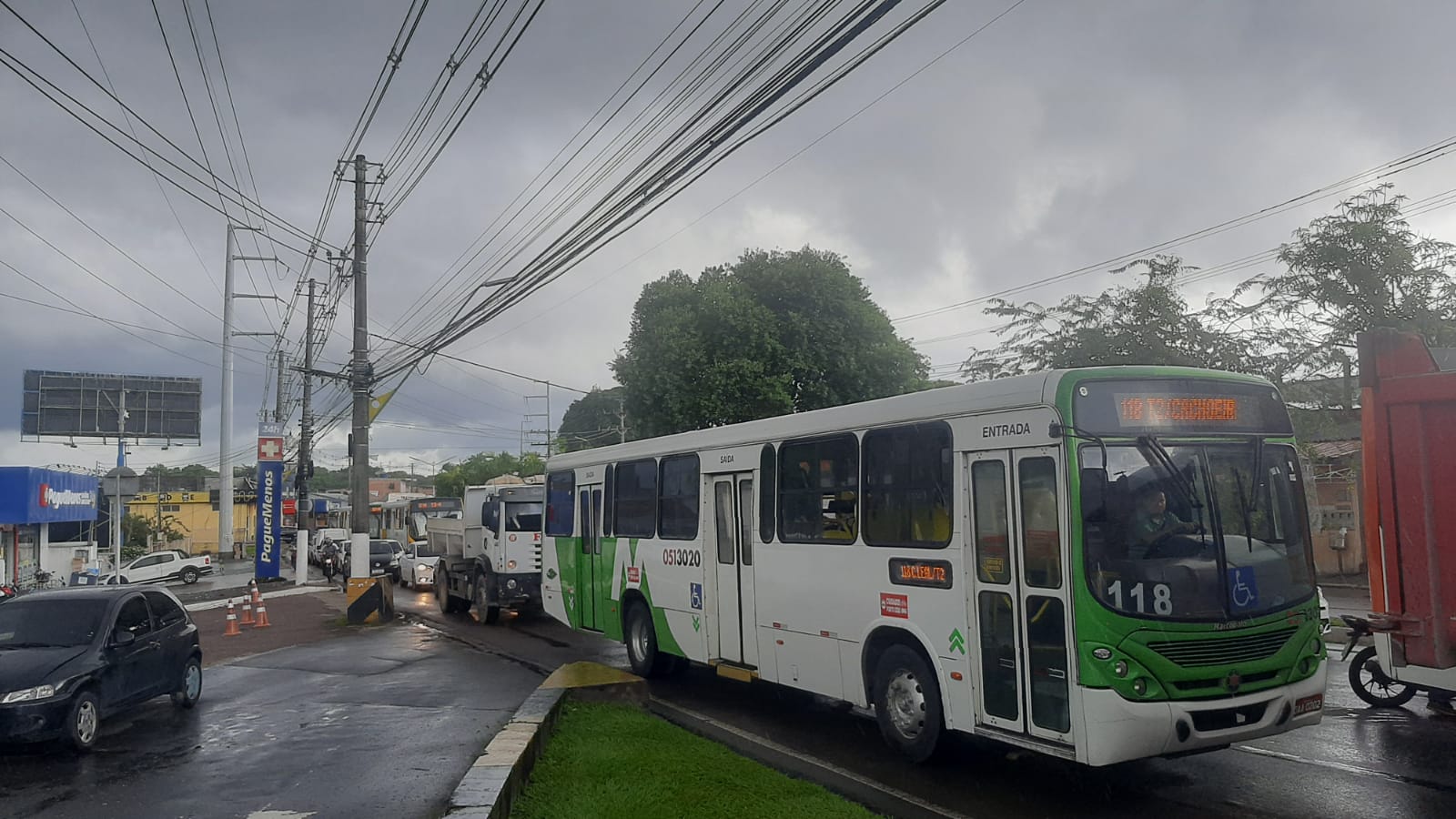 Trânsito é monitorado por agêntes do Detran-AM e IMMU - Foto: André Meirelles/Portal Norte