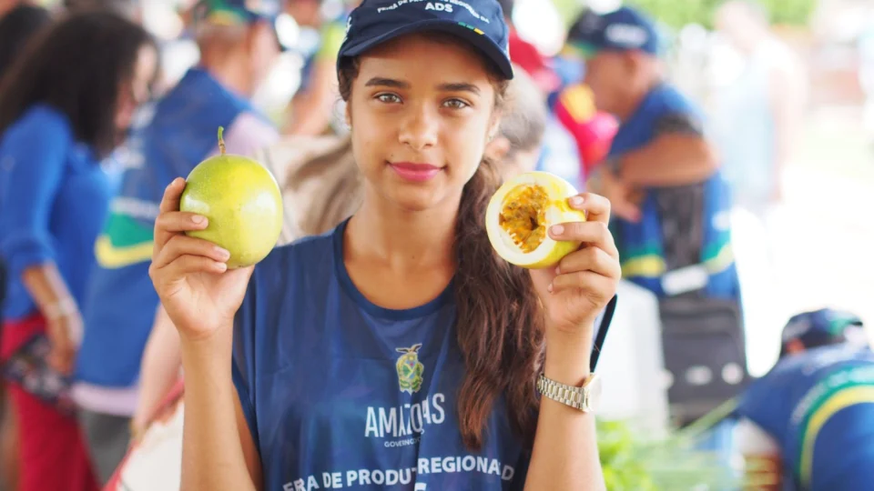 Fruta da época: produção de Maracujá no AM reflete nos preços das feiras
