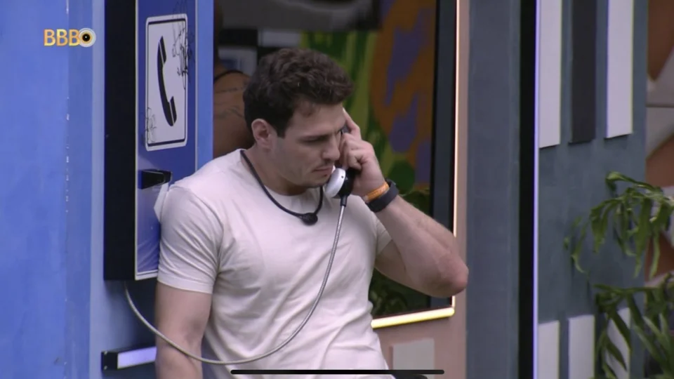 BBB 23: Gustavo atende Big Fone, cai no paredão e indica Bruno para ir junto