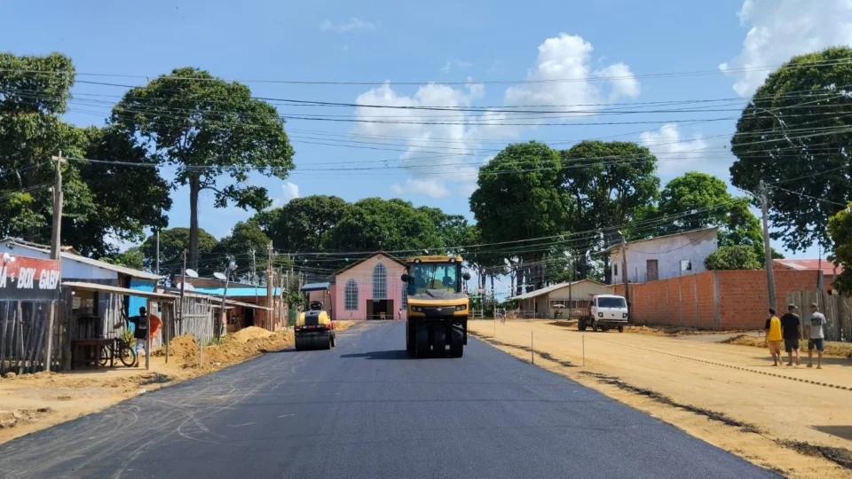 Obras em ramais e sistema viário de Parintins-AM estão 42% executadas