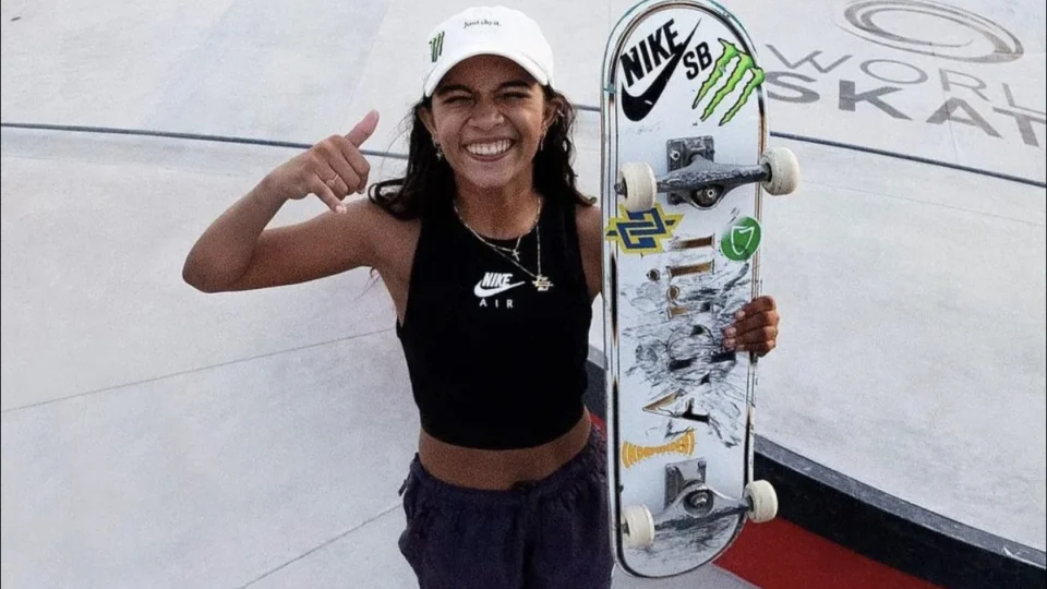 Brasileira Rayssa Leal é campeã mundial de Skate Street nos Emirados Árabes