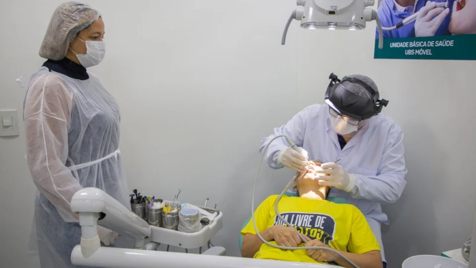 UBS Móvel realiza atendimento de saúde na Zona Norte de Manaus
