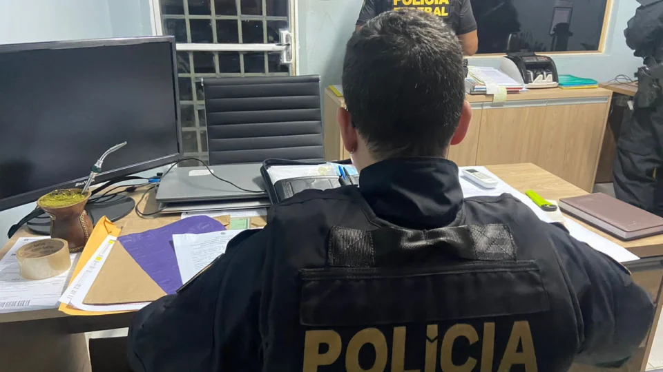 VÍDEO: PF investiga suspeitos de receber milhões do garimpo ilegal em RR