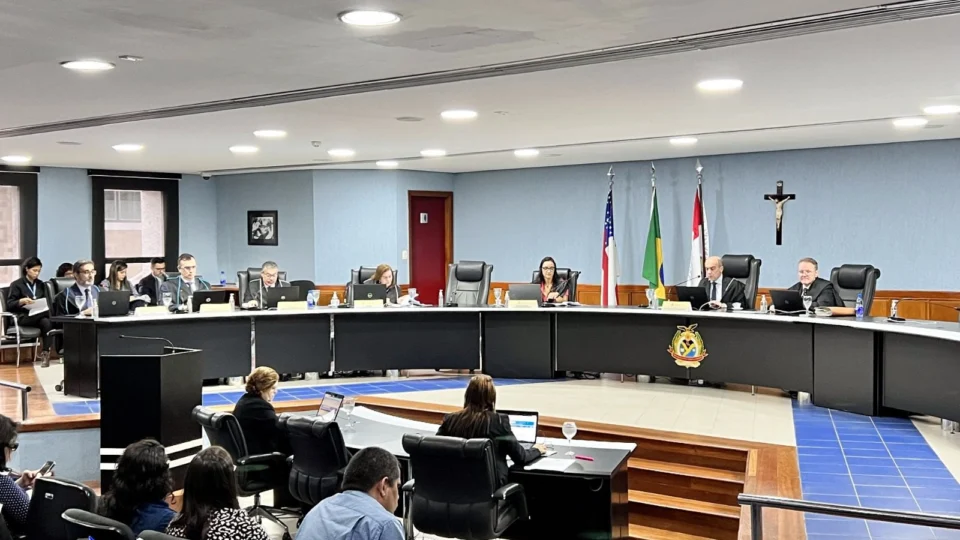 Ex-presidente da Câmara Municipal de Nhamundá é multado em R$ 127 mil, no AM