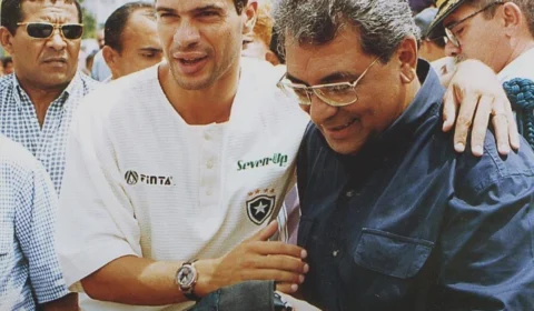 Amazonino Mendes será homenageado no clássico Botafogo e Vasco, nesta quinta (16)