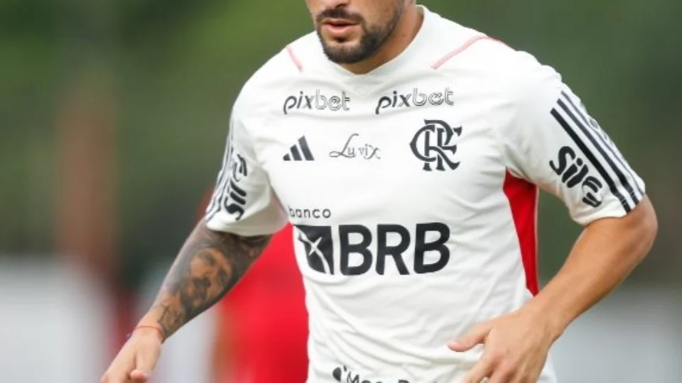 Flamengo enfrenta Volta Redonda pelo Cariocão, já pensando na Recopa