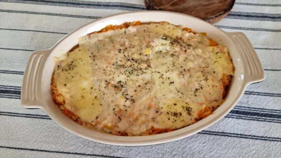 Receita Fácil – Arroz de forno com frango simples: opção pronta em 60 minutos