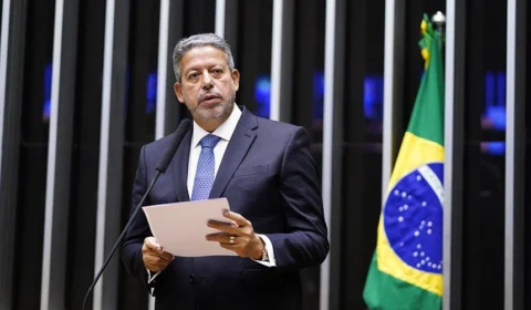 Reforma tributária e arcabouço fiscal serão prioridade no Congresso, diz Lira