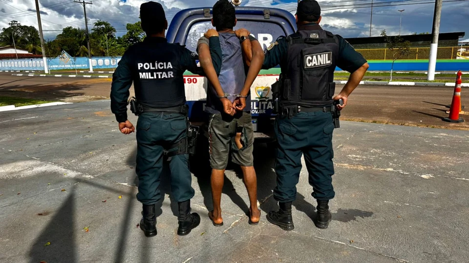 Jovem se masturba dentro de farmácia durante furto em Roraima; veja vídeo