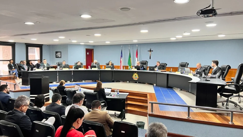 TCE-AM multa em R$ 328 mil presidente do SAAE de Rio Preto da Eva, no AM